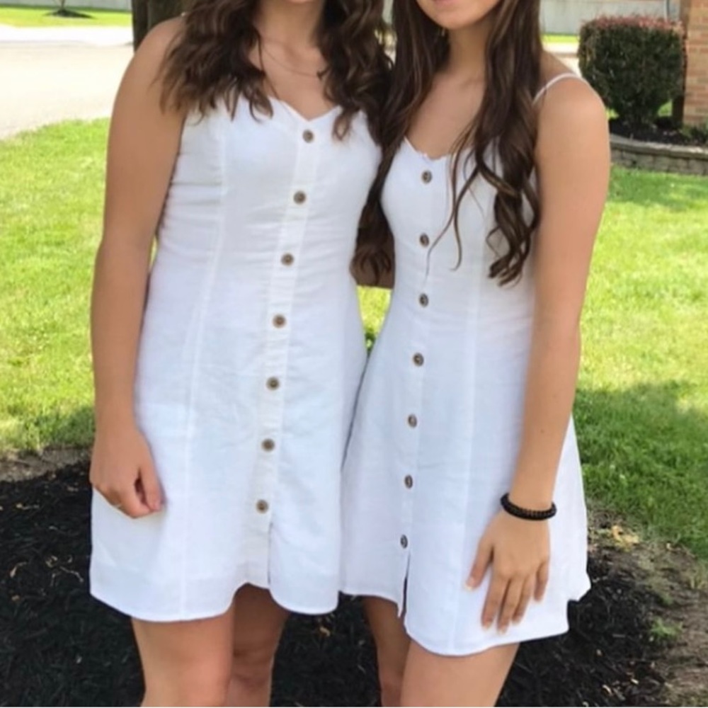 Pretty White Dress!
